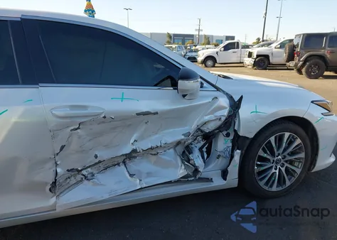 2021 Lexus Es 250 z USA, uszkodzony, nr VIN 58AD11D16MU001194